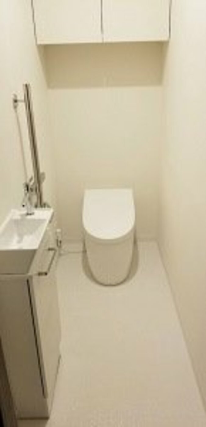 小原正子、大満足な“真っ白”なトイレを公開「やっぱり 選んでよかった」 1枚目