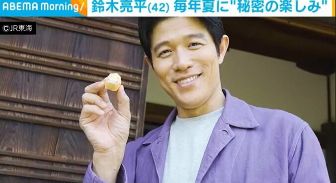 鈴木亮平、法隆寺で笑顔の1S