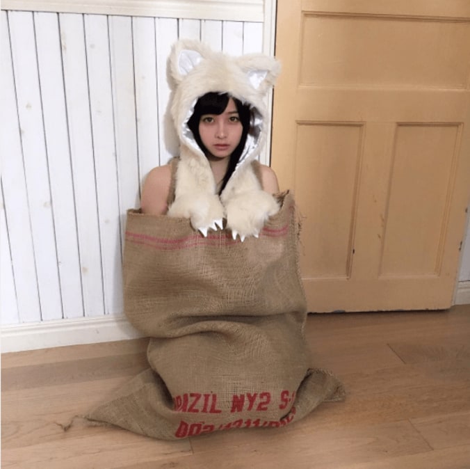 橋本環奈が“捨て猫”に　飼い主になりたいファン続出 1枚目