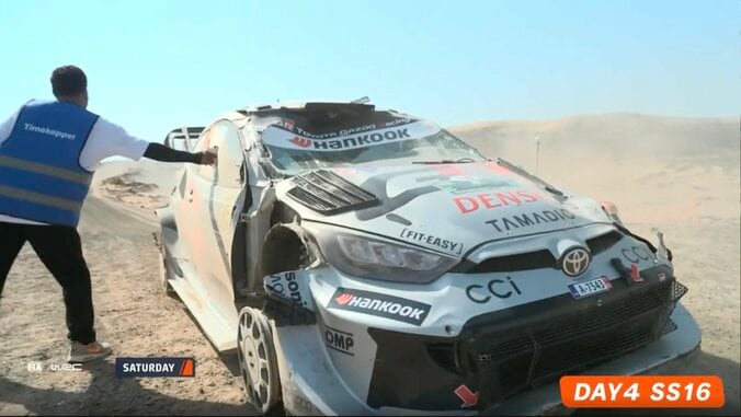 屋根が「つぶれた」世界ラリー、日本人ドライバーが「横転、そして5位転落」 カメラが捉えていた“最終ステージ前のドラマ”に衝撃 2枚目