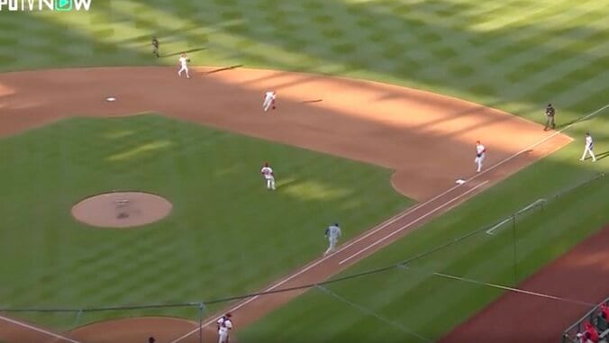 【写真・画像】なんだ、ただの聖人か… 大谷翔平が必ず行う“神リアクション”「紳士です」「優しい男ですよ」 人間性が分かる行動に称賛の声　1枚目