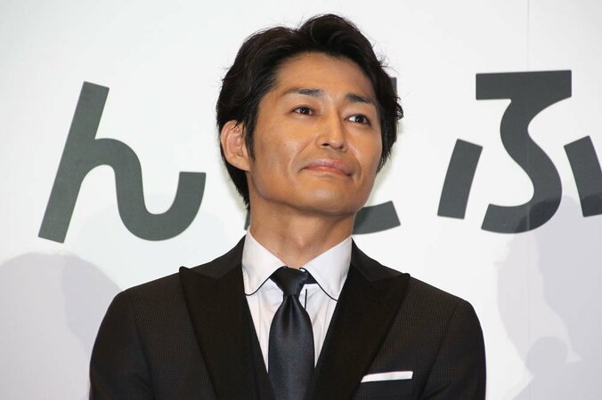 榮倉奈々と夫婦役演じた安田顕、舞台挨拶で「ようやく距離が縮まった」 3枚目