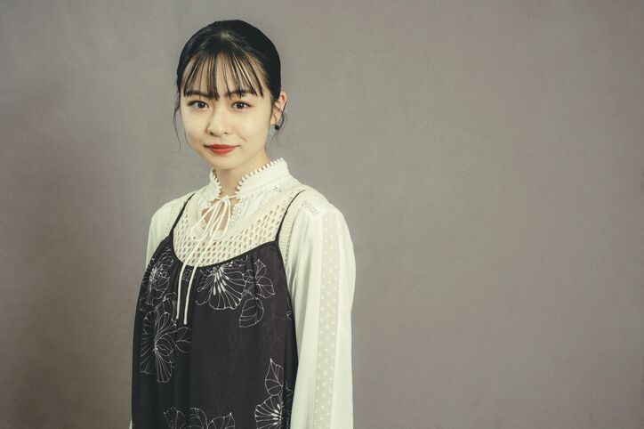 莉子×Hina、映画『牛首村』で初タッグ!『月オオカミ』から2年、違うフィールドで活躍してきた2人の現在地