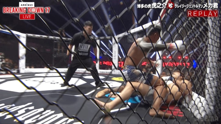 第19試合 虎之介 vs. メカ君