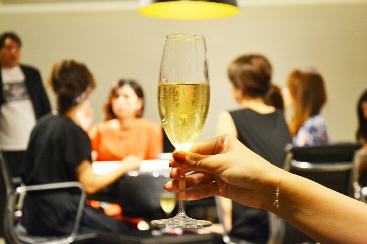 「打てる女子ってよくないですか?」増える“麻雀女子”ビジネスシーンの会話にも魅力