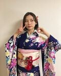 朝日奈央、紺色の振り袖姿にファン絶賛「なんでも似合うんずるい」「超絶お美しい」