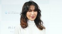 工藤静香、抜群のスタイルでエクササイズ