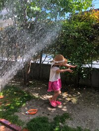 川島菜月『水浴び』