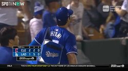 大谷翔平、前回は"走って帰路"もオープン戦2試合目は"歩いて"早上がり 場内からは大歓声