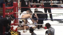 2日前オファーで緊急参戦も「壮絶」KO負け 前のめりで“うつ伏せ大の字”に「漢気」か「無茶振りか」賛否の声 勝ち名乗りを振り払って敗者に駆け寄った勝者には称賛の声も