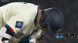 スタジアム大ブーイング！大谷翔平、リハビリ中の右肘へのデッドボールにヒヤリ「何すんだ」「怒りを抑えてた」ファンも心配した一部始終