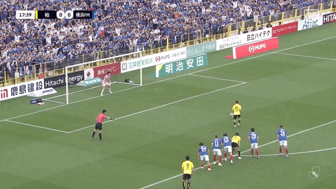 「森保さん、PK対策にいかがですか？」柏MFの“17秒トコトコPK”が話題沸騰！「誰か歩数を計測して笑」「独特すぎる」 5枚目