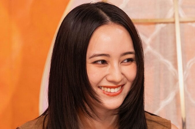 【写真・画像】「タンスの中を見てね」人気芸人を夫に持つ元アイドル、ヒモ男からの“98円の誕生日サプライズ”に涙した過去　1枚目