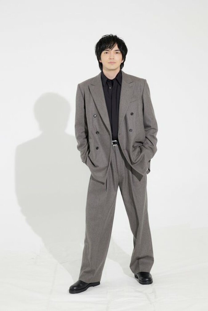 上野樹里、7年ぶりの映画出演で林遣都と初共演「いいコンビになるのではと手応えを得ました」『隣人X -疑惑の彼女-』インタビュー 8枚目