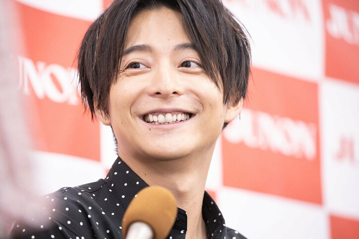 小池徹平、留学中のウエンツ瑛士は「ヒゲを生やし毛むくじゃら。凛々しくなった」