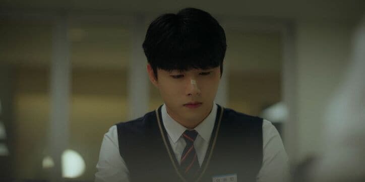 もしあの時に戻れるのなら…大好きな人を助けられなかった過去、主人公の悔やむ姿に「涙腺無理」「号泣しすぎて」『青春ブロッサム』13話&14話