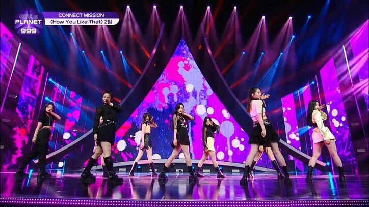 TWICE、BLACKPINKの難曲を完コピ！絶賛と厳しい声が相次ぐ白熱のステージ対決、“アベンジャーズチーム”も登場