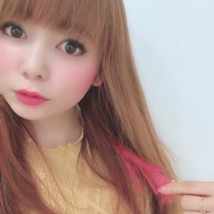 中川翔子、“ピンクがちらり”なヘアアレンジを公開「お仕事によっては、、」