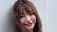 木下優樹菜さん 夏休みにフルーツポンチ作り 娘2人との最新家族ショット