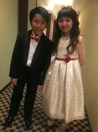 鈴木福、タキシードで谷花音とのフォーマル2ショット公開「お似合い」「素敵」