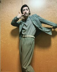 「最高にかっこいい」「イカしまくってます」飯島寛騎、“チャーミング”なジャケット姿に反響