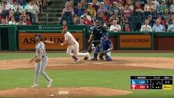 大谷翔平“兄ちゃん”に捧げる一発！ 被弾したド軍投手がドン引き… “長髪ヒゲの弟分”マーシュの特大アーチがヤバすぎると話題に「泣けてくるな」「ドジャースに来て」