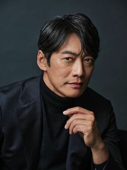 反町隆史「一筋縄では芝居をさせてくれない」“大人のドラマ”『グレイトギフト』に自信