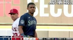 解説・里崎智也氏も「初めて見ました」の珍プレー　イチローの愛弟子、フリオ・ロドリゲスの完璧盗塁がまさかのやり直し