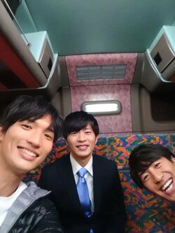 田中圭＆田中大貴＆田中鈴之助で仲良すぎる「トリプル田中」ショットを公開！