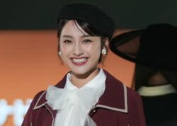「顔面強い」25歳の平祐奈、女性らしさ際立つ秋コーデでキュートにランウェイを闊歩「かわいいな」視聴者悶絶