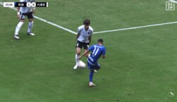 うおっ、そこ通すの？ 驚愕の“７秒のタメ”と“針穴パス”が脚光「うまっ」「えぐいアシスト」町田FWがFC東京守備陣を凍らせた瞬間