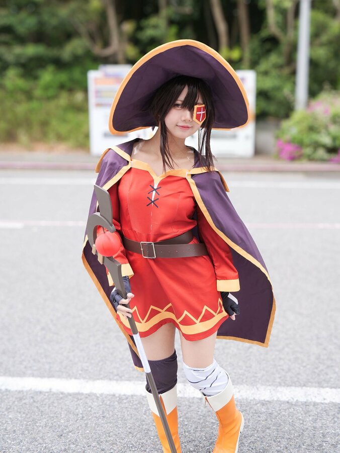 [Photos/Images] Can't Help but Do a Double Take at This Incredible Recreation of the Original! Explosive Love for This Wonderful Cosplay! 4th