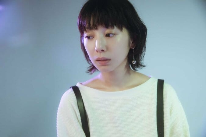 夏帆、東出昌大と“許されない恋”を熱演「新しい世界へ連れていってくれる男性に女性は惹かれると思います」 5枚目