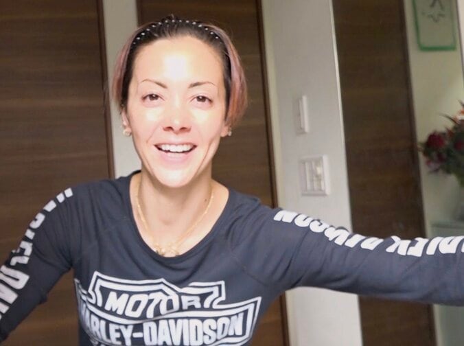 【写真・画像】4児の母・土屋アンナ、5年前に購入した4LDK一軒家の自宅を公開も“床に穴”…犬猫9匹も暮らすありのままの室内に自虐「うち動物園だから」　1枚目