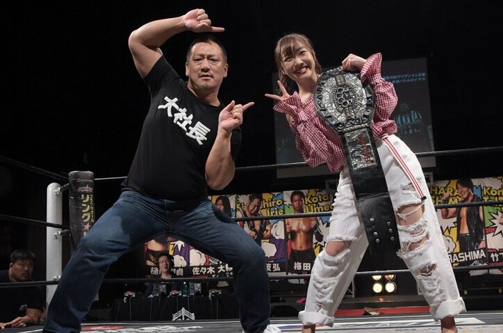 ハリウッドJURINAにも届け!須田亜香里、“神対応”でベルトも釣った! DDTアイアンマン王座がSKEに流出