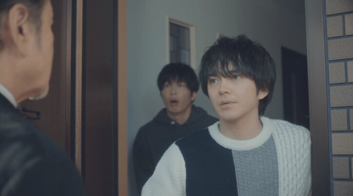 【写真・画像】家事代行サービスを頼んだら…現れた家政婦はまさかの元上司・黒澤武蔵（吉田鋼太郎）『おっさんずラブ-リターンズ-』　2枚目