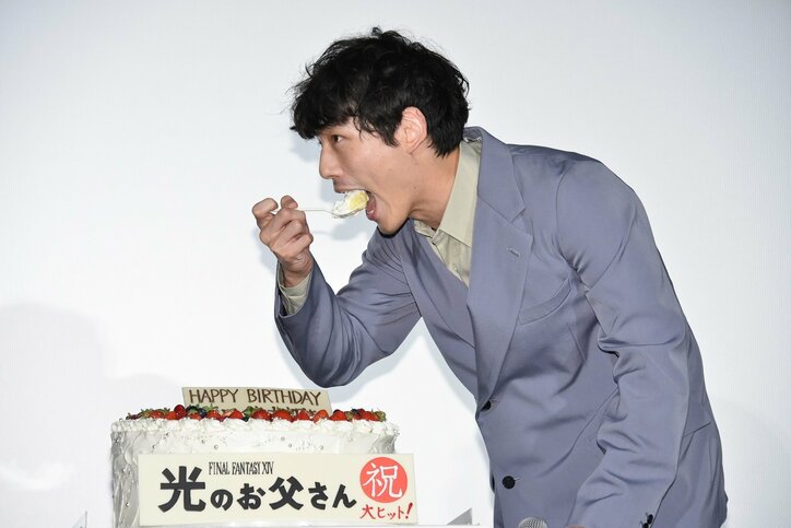坂口健太郎、共演女優から“女子力”評価?「男の人と話している感じじゃない」