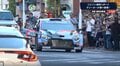 公道最速のラリー車が“信号待ち” 突然のサプライズ光景に横断歩道は人だかり「後ろの車の人嬉しそう」の声も