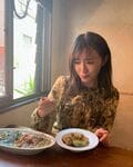 松本まりか、2ヶ月ぶりの外食に悶絶「可愛い 癒される」「一緒に食べたい」の声