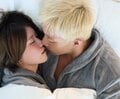 出会ってすぐの2人がベッドイン!音漏れキスを何度も重ね…鈴木福が大絶叫!