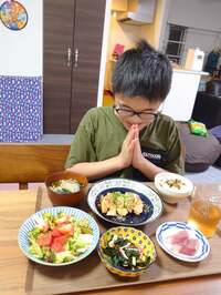 山田花子『昨日の晩ごはん』