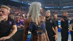 「SPに何の罪が」ムキムキ“超筋肉”女子がブチギレ…屈強SPを次々殴り飛ばす暴挙にドン引き「かわいそうw」