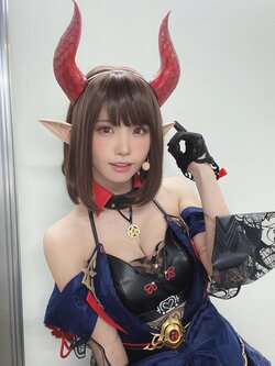 人気コスプレイヤー・えなこ、「荒野行動」3周年イベントで披露したコラボ衣装姿に「世界一可愛い」の声