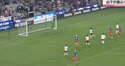 なんだ、ただの天才か… 年間最優秀GK候補・山下杏也加、人間業じゃない“スーパー神セーブ”「スローモーションに…」見えないシュートを止めた“衝撃の一瞬”