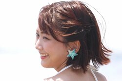 「これが欲しかったモノ」元パティシエの24歳新人セクシー女優、水着姿で大学生とプールで急接近