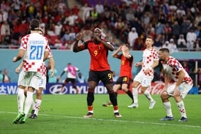 世界2位ベルギー敗退　ルカクの絶好機がポスト直撃…前回準VクロアチアがE組首位と対戦へ