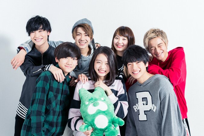 デビューに向けて本格始動！話題のダンス＆ボーカルユニットα-X's（アクロス）インタビュー 1枚目