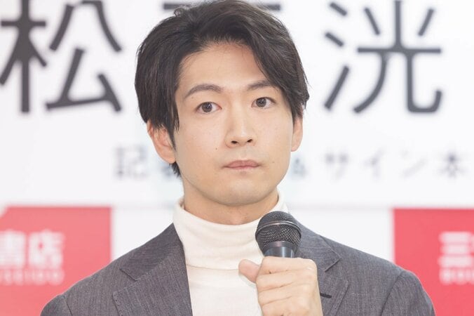 松下洸平、コンビニで自身が表紙の雑誌を購入も気づかれず 店員から「この本めっちゃ売れてんのよ」 2枚目