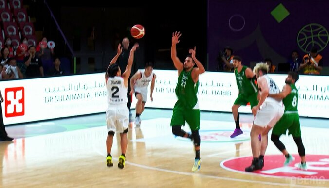 【写真・画像】バスケ日本代表、アジア杯初戦でシリア代表に 99－68で勝利！　苦しみながらも10点差を大逆転　54年ぶりの王座へ白星発進　1枚目