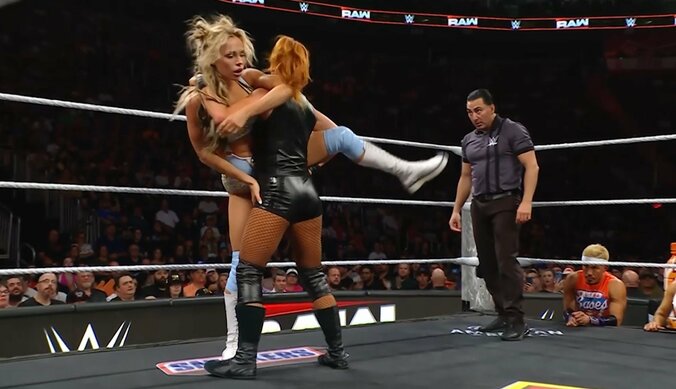 とにかく非情な振る舞いを続けたベッキー・リンチ